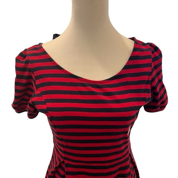 New Uniqlo dress - Picture 2 of 4